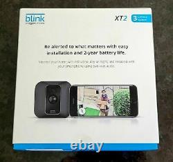Blink XT2 3-Camera Wireless Indoor/Outdoor Cameras withHub Free Cloud Storage