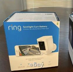 Ring Spotlight Cam Battery-Powered Security Camera 8X81X7-WEN0