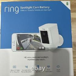 Caméra De Surveillance De Sécurité Anneau Spotlight Cam Solar Wireless Battery Hd White