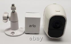 Netgear Arlo Pro 2 Vmc4030p 1080p Caméra Hd Add-on Sans Fil Avec Batterie Et Montage