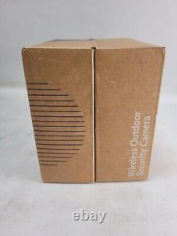 Système de sécurité à domicile avec caméra extérieure SimpliSafe modèle CMOB1 en blanc